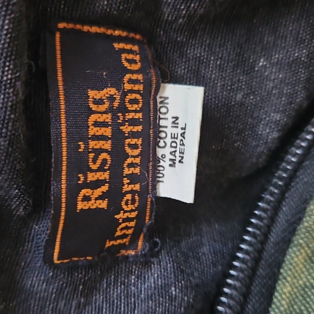 Rising International Hobo Shoulder Bag. - Picture 5 of 13
